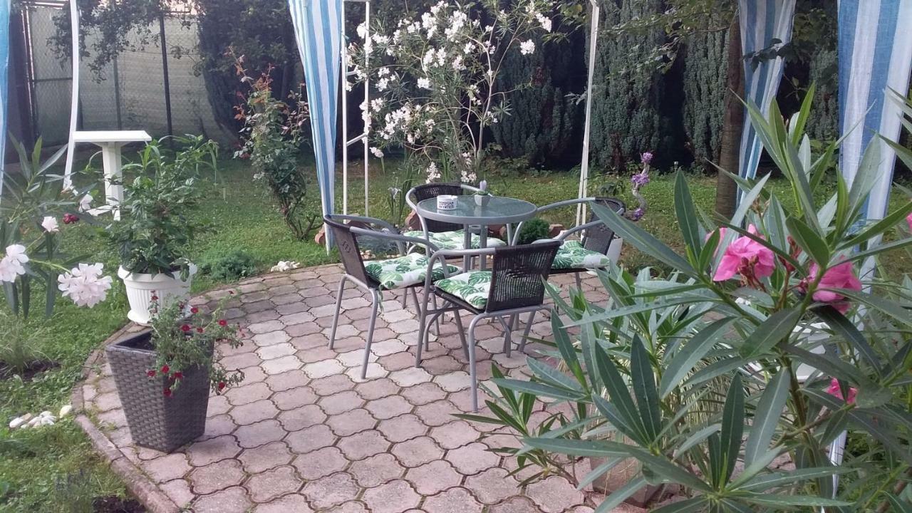 Apartment Villa Merci SJJ Eksteriør bilde