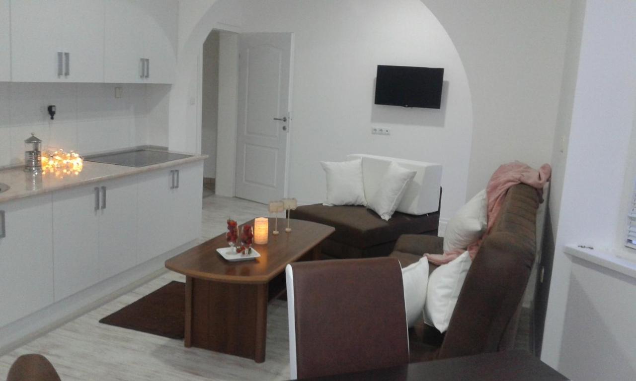 Apartment Villa Merci SJJ Eksteriør bilde
